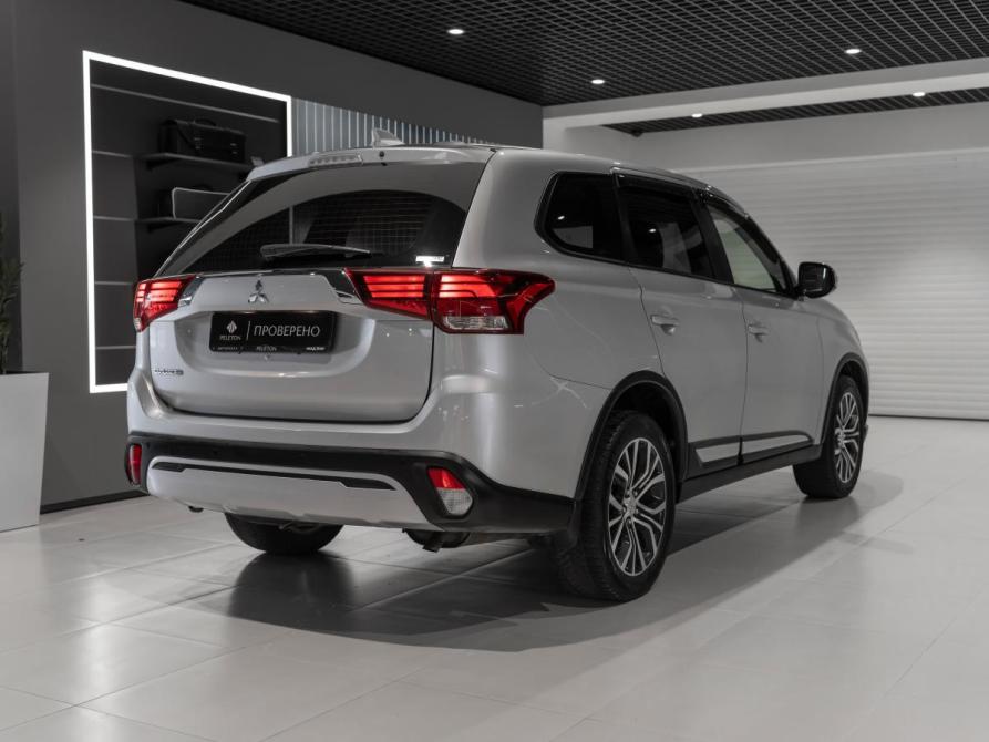 Mitsubishi Outlander III Рестайлинг 3 Москва  - изображение 5