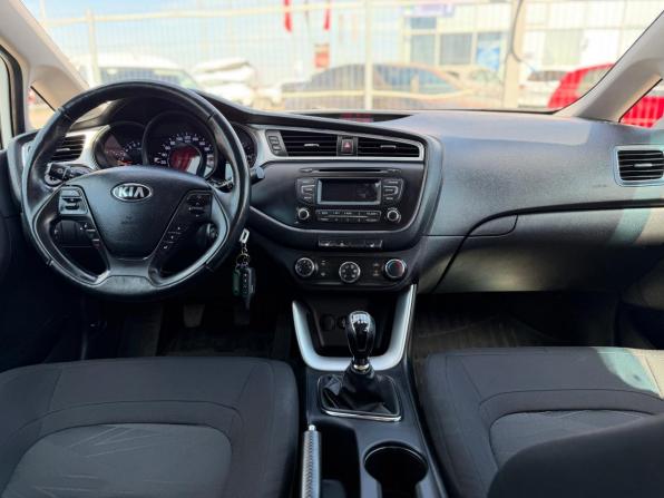 Kia Ceed II Рестайлинг с пробегом 2016 года, цена 1 150 000 рублей, 146428 км, хэтчбек, Автокод Объявления
