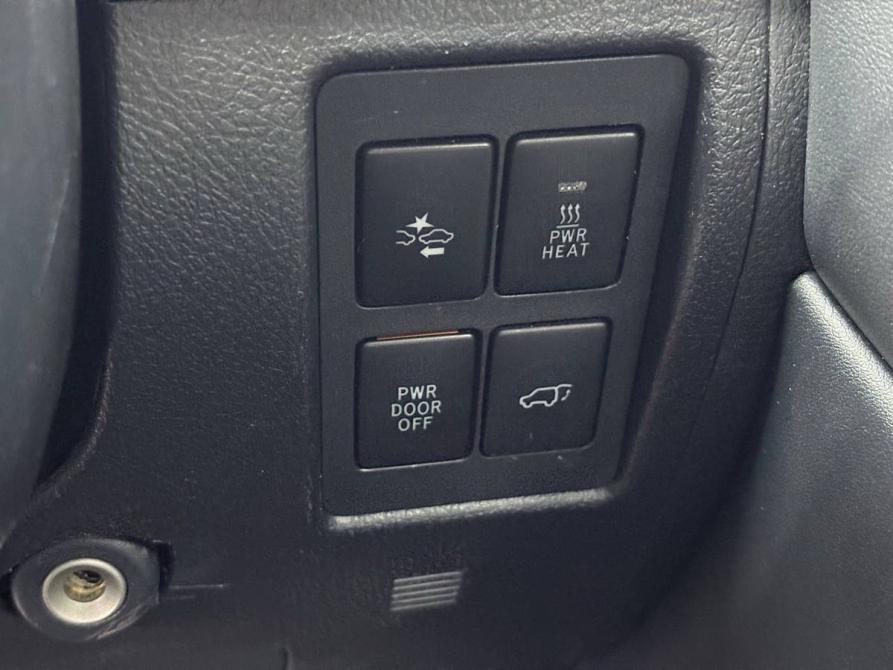 Toyota Land Cruiser 200 Series Рестайлинг 2 Ростов-на-Дону  - изображение 15