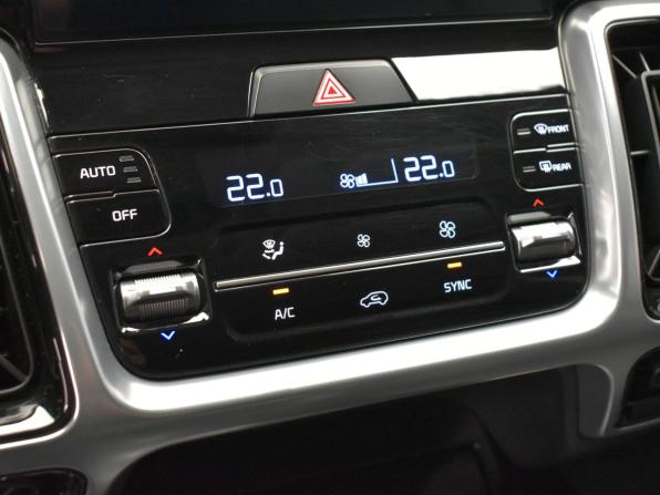 Kia Sorento IV с пробегом 2021 года, цена 3 420 000 рублей, 97000 км, внедорожник, Автокод Объявления