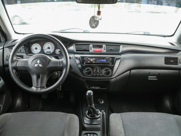 Mitsubishi Lancer IX Рестайлинг с пробегом 2006 года, цена 330 000 рублей, 237234 км, седан, Автокод Объявления