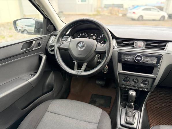 Skoda Rapid I с пробегом 2016 года, цена 835 000 рублей, 225331 км, лифтбек, Автокод Объявления