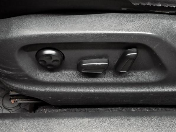 Volkswagen Tiguan I Рестайлинг с пробегом 2011 года, цена 1 100 000 рублей, 327508 км, внедорожник, Автокод Объявления