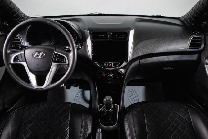Hyundai Solaris I с пробегом 2012 года, цена 779 000 рублей, 154000 км, седан, Автокод Объявления