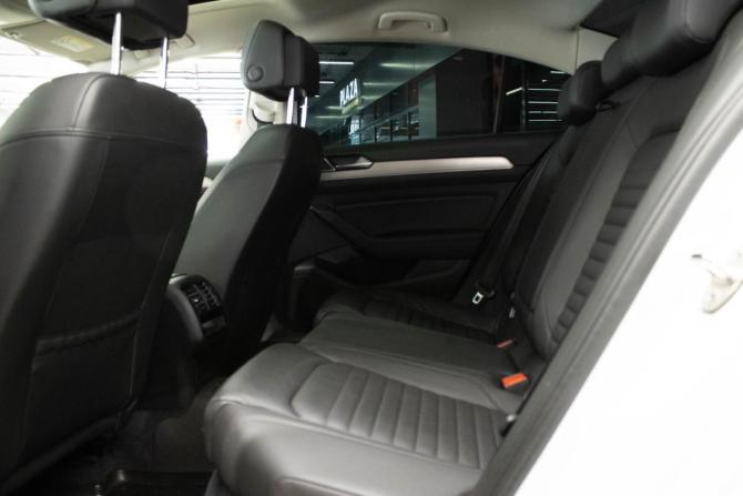 Volkswagen Passat B8 с пробегом 2017 года, цена 1 859 000 рублей, 186067 км, седан, Автокод Объявления