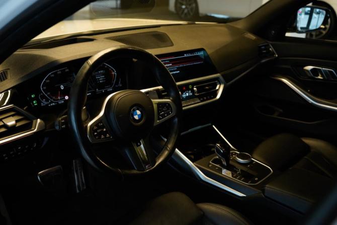BMW 3 серии VII (G2x) с пробегом 2021 года, цена 4 500 000 рублей, 107795 км, седан, Автокод Объявления