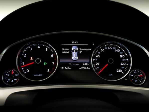 Volkswagen Touareg II Рестайлинг с пробегом 2016 года, цена 2 845 000 рублей, 141420 км, внедорожник, Автокод Объявления