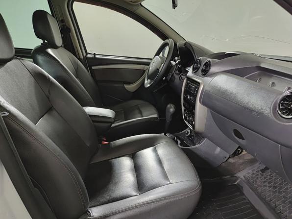 Renault Duster I с пробегом 2014 года, цена 785 000 рублей, 210819 км, внедорожник, Автокод Объявления
