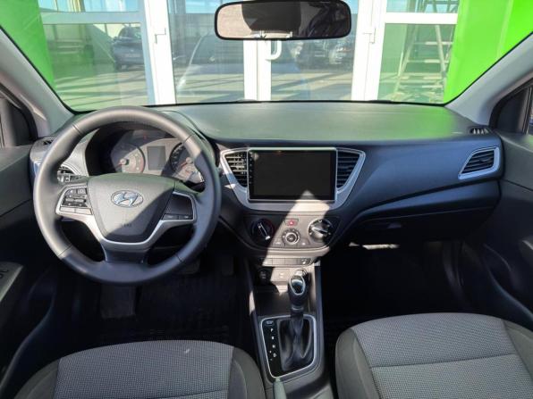 Hyundai Solaris II Рестайлинг с пробегом 2021 года, цена 1 589 000 рублей, 94962 км, седан, Автокод Объявления