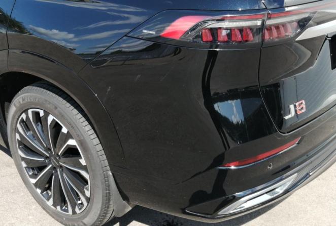 Jaecoo J8 с пробегом 2024 года, цена 2 958 000 рублей, 17946 км, внедорожник, Автокод Объявления