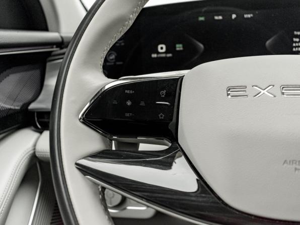 Exeed RX с пробегом 2023 года, цена 3 550 000 рублей, 30402 км, внедорожник, Автокод Объявления