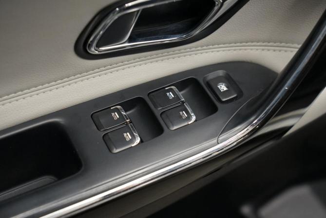 Kia Ceed II Рестайлинг с пробегом 2017 года, цена 1 640 000 рублей, 105000 км, универсал, Автокод Объявления