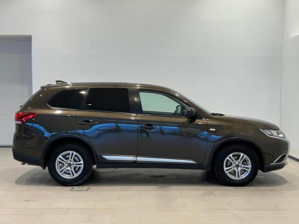 Mitsubishi Outlander III Рестайлинг 3 с пробегом 2018 года, цена 1 870 000 рублей, 101482 км, внедорожник, Автокод Объявления