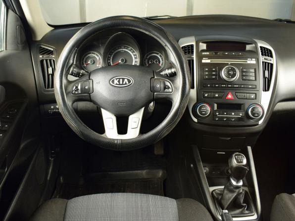 Kia Ceed I Рестайлинг с пробегом 2012 года, цена 649 999 рублей, 144792 км, хэтчбек, Автокод Объявления