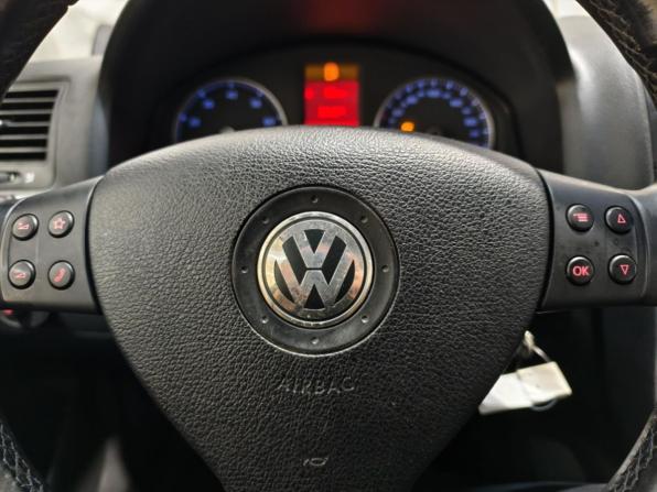Volkswagen Golf V с пробегом 2008 года, цена 645 000 рублей, 265446 км, универсал, Автокод Объявления