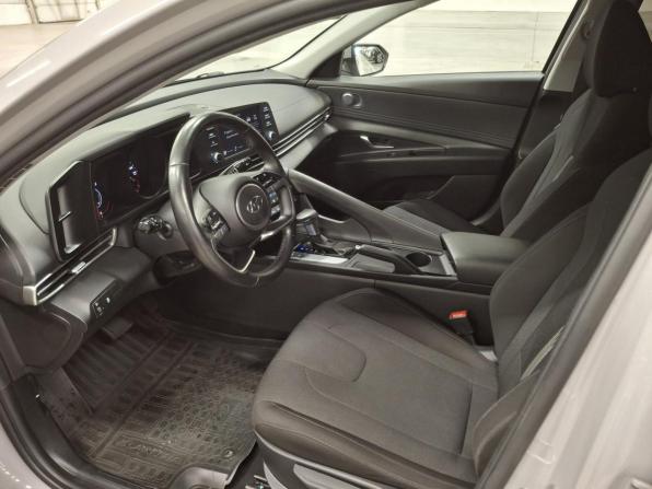 Hyundai Elantra VII (CN7) с пробегом 2021 года, цена 2 010 000 рублей, 90068 км, седан, Автокод Объявления