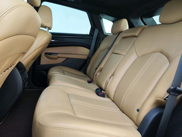 Cadillac SRX II Рестайлинг с пробегом 2014 года, цена 1 700 000 рублей, 136820 км, внедорожник, Автокод Объявления