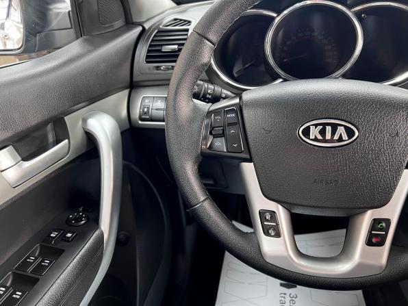 Kia Sorento II с пробегом 2012 года, цена 1 345 000 рублей, 219392 км, внедорожник, Автокод Объявления