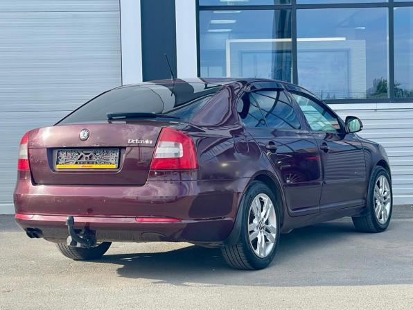 Skoda Octavia II (A5) Рестайлинг с пробегом 2012 года, цена 670 000 рублей, 297700 км, лифтбек, Автокод Объявления