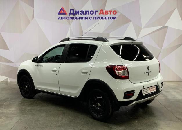 Renault Sandero II Рестайлинг с пробегом 2021 года, цена 1 120 000 рублей, 112233 км, хэтчбек, Автокод Объявления