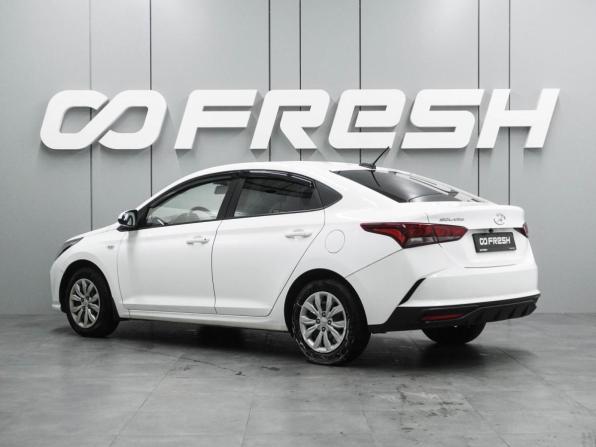 Hyundai Solaris II Рестайлинг с пробегом 2022 года, цена 1 499 000 рублей, 111568 км, седан, Автокод Объявления