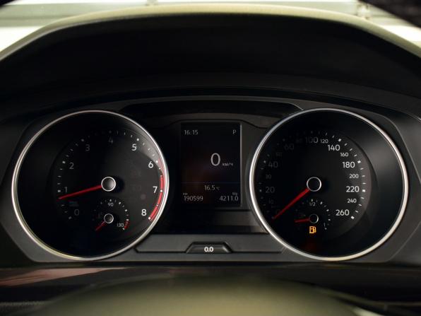 Volkswagen Tiguan II с пробегом 2018 года, цена 2 175 995 рублей, 190597 км, внедорожник, Автокод Объявления