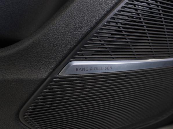 Audi Q8 I (4M) с пробегом 2018 года, цена 4 880 000 рублей, 150124 км, внедорожник, Автокод Объявления