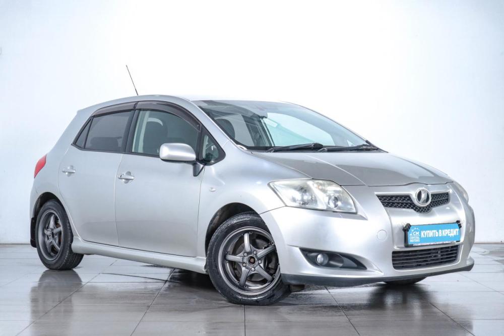 Toyota Auris I Челябинск  - изображение 1