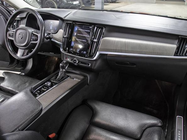 Volvo S90 II Рестайлинг с пробегом 2021 года, цена 2 700 000 рублей, 177332 км, седан, Автокод Объявления