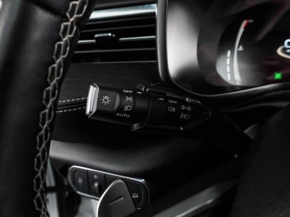 Haval Jolion I с пробегом 2022 года, цена 1 769 000 рублей, 46373 км, внедорожник, Автокод Объявления