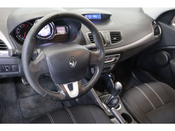 Renault Fluence I Рестайлинг с пробегом 2013 года, цена 789 000 рублей, 169781 км, седан, Автокод Объявления