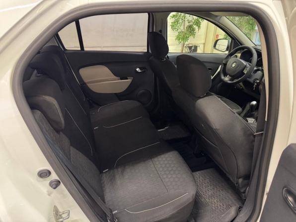Renault Logan II с пробегом 2014 года, цена 720 000 рублей, 138518 км, седан, Автокод Объявления