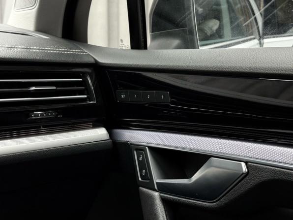 Volkswagen Touareg III с пробегом 2020 года, цена 4 299 000 рублей, 206221 км, внедорожник, Автокод Объявления