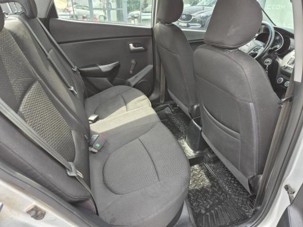 Kia Rio III Рестайлинг с пробегом 2016 года, цена 790 000 рублей, 180985 км, седан, Автокод Объявления