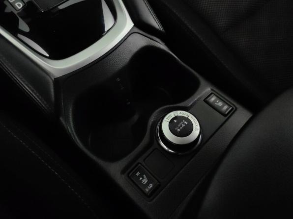 Nissan Qashqai II с пробегом 2018 года, цена 1 440 000 рублей, 200000 км, внедорожник, Автокод Объявления