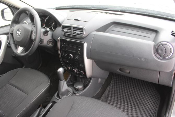 Nissan Terrano III (D10) с пробегом 2018 года, цена 1 056 000 рублей, 141672 км, внедорожник, Автокод Объявления