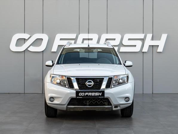 Nissan Terrano III (D10) с пробегом 2017 года, цена 1 135 000 рублей, 167671 км, внедорожник, Автокод Объявления