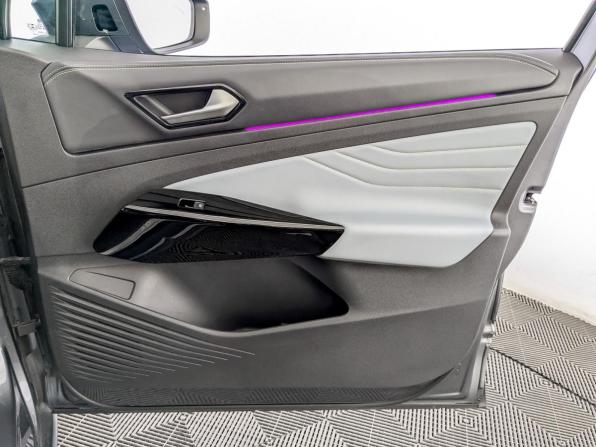 Volkswagen ID.4 с пробегом 2021 года, цена 2 490 000 рублей, 110523 км, внедорожник, Автокод Объявления