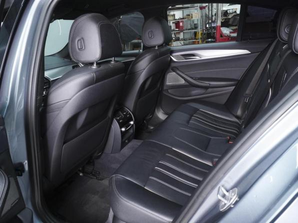 BMW 5 серии VII (G30/G31/G38) с пробегом 2017 года, цена 3 824 070 рублей, 133645 км, седан, Автокод Объявления