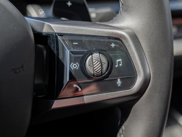 BMW 5 серии VIII (G60/G61/G68) с пробегом 2024 года, цена 7 150 000 рублей, 11169 км, седан, Автокод Объявления