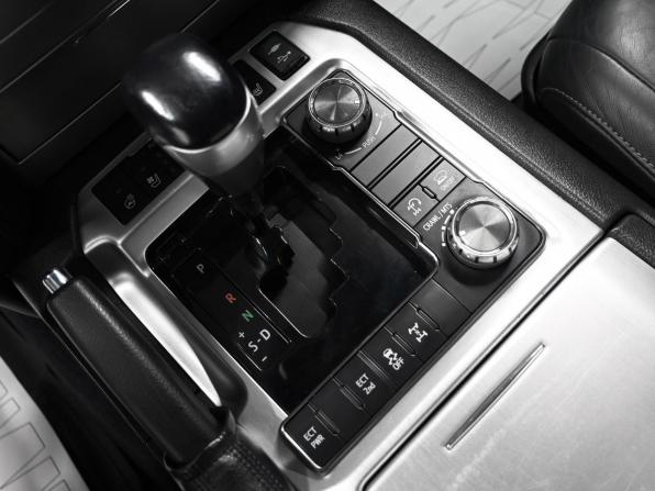 Toyota Land Cruiser 200 Series Рестайлинг 2 с пробегом 2015 года, цена 5 450 000 рублей, 170541 км, внедорожник, Автокод Объявления