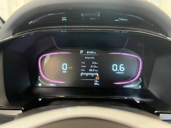 Kia K3 II (China Market) Рестайлинг с пробегом 2023 года, цена 2 590 000 рублей, 58 км, седан, Автокод Объявления