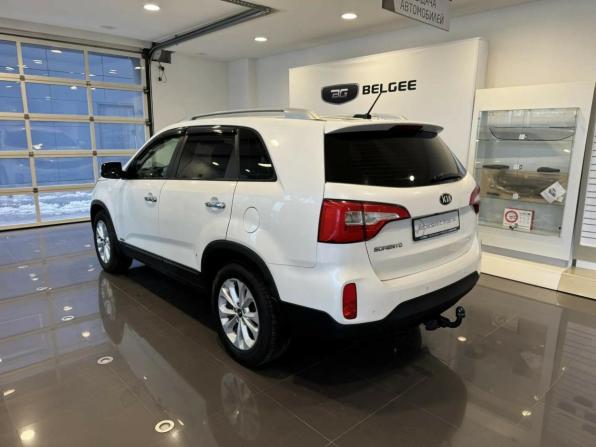 Kia Sorento II Рестайлинг с пробегом 2017 года, цена 1 739 000 рублей, 273542 км, внедорожник, Автокод Объявления