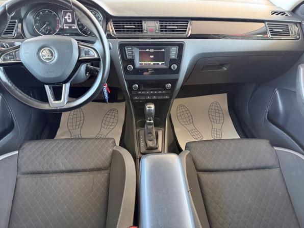 Skoda Rapid I с пробегом 2015 года, цена 1 050 000 рублей, 227995 км, лифтбек, Автокод Объявления