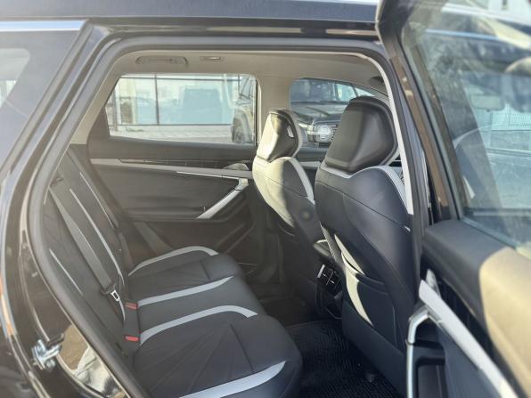 Geely Atlas II с пробегом 2024 года, цена 2 650 000 рублей, 25728 км, внедорожник, Автокод Объявления