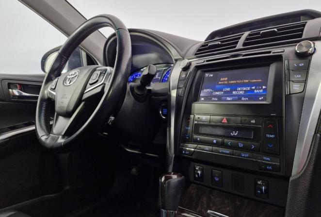 Toyota Camry VII (XV50) Рестайлинг с пробегом 2015 года, цена 1 810 000 рублей, 253280 км, седан, Автокод Объявления