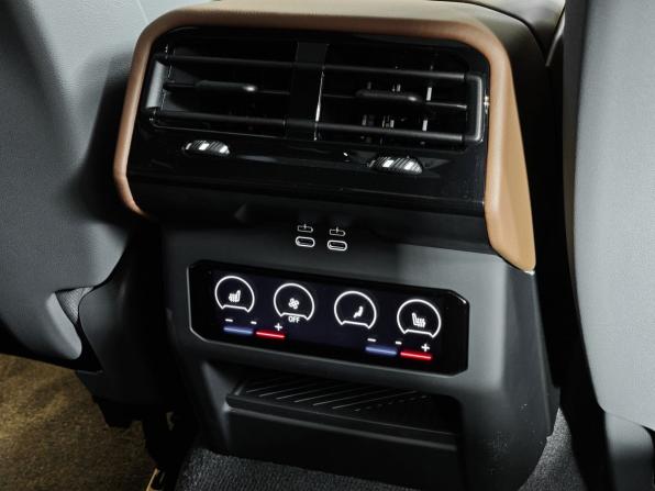 BMW 5 серии VIII (G60/G61/G68) с пробегом 2025 года, цена 8 700 000 рублей, 263 км, седан, Автокод Объявления