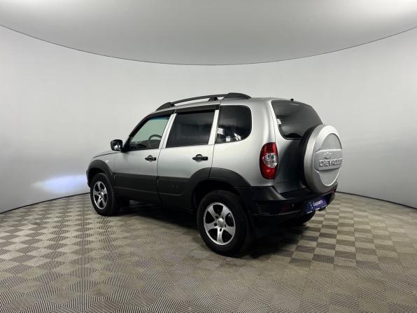 Chevrolet Niva I Рестайлинг с пробегом 2019 года, цена 785 000 рублей, 103372 км, внедорожник, Автокод Объявления