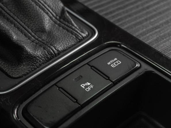 Kia Sorento II Рестайлинг с пробегом 2014 года, цена 1 799 000 рублей, 222792 км, внедорожник, Автокод Объявления