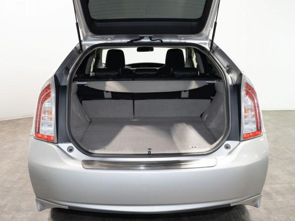 Toyota Prius III Рестайлинг (XW30) с пробегом 2012 года, цена 1 130 000 рублей, 266039 км, лифтбек, Автокод Объявления